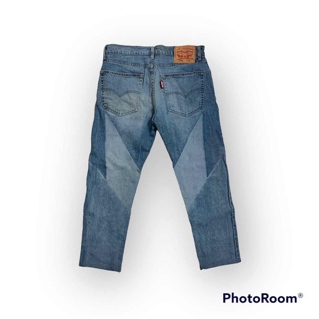 Levis outlet 1 utama