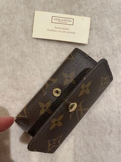 Louis Vuitton Dragonne Key Holder Monogram Canvas, Luxury, Accessories on  Carousell