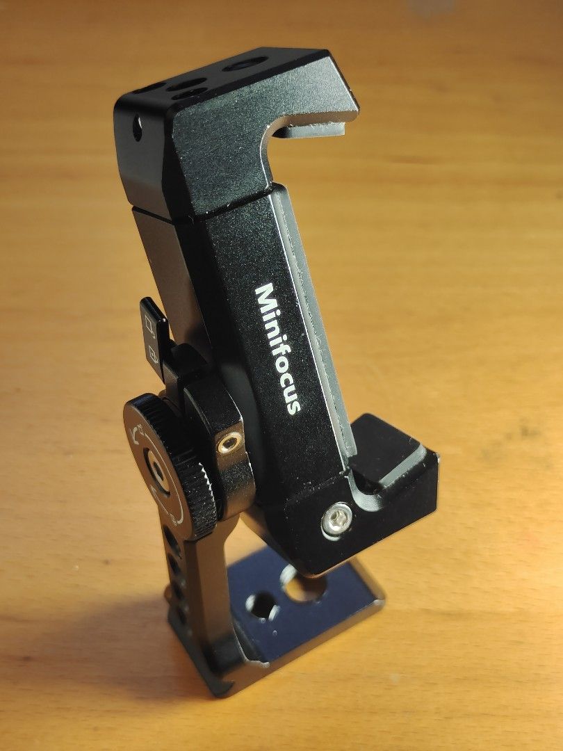 Minifocus Metal Phone Holder for Vlogging Selfie, Mobile Phones & Gadgets, Mobile & Gadget