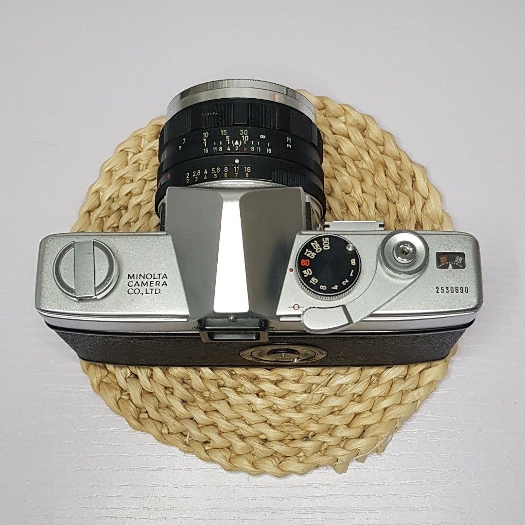 MINOLTA SR-1 FILM CAMERA (Category: Cameras) located in San Jose del Monte. Submitted by leyflores (Listing ID 1226258600, Image 2). Description: Minolta SR-1 Fully functional 35mm film SLR camera Body Cosmetics: 9/10 -with small dust on the viewfinder, but would not affect output Lens: Auto Rokkor PF 1:2/55mm -clean, no haze or fungus -smooth and clicky *With free original Minolta camera strap and lens filter* Link for test Video: https://drive.