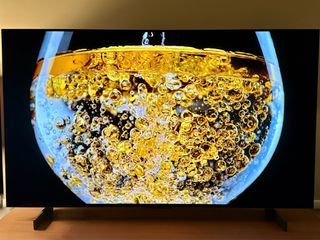 LIKE NEW  LG 42C2 OLED TV