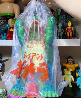 (Category: ) located in . Submitted by freakingfly (Listing ID 1226201780, Image 1). Description: .