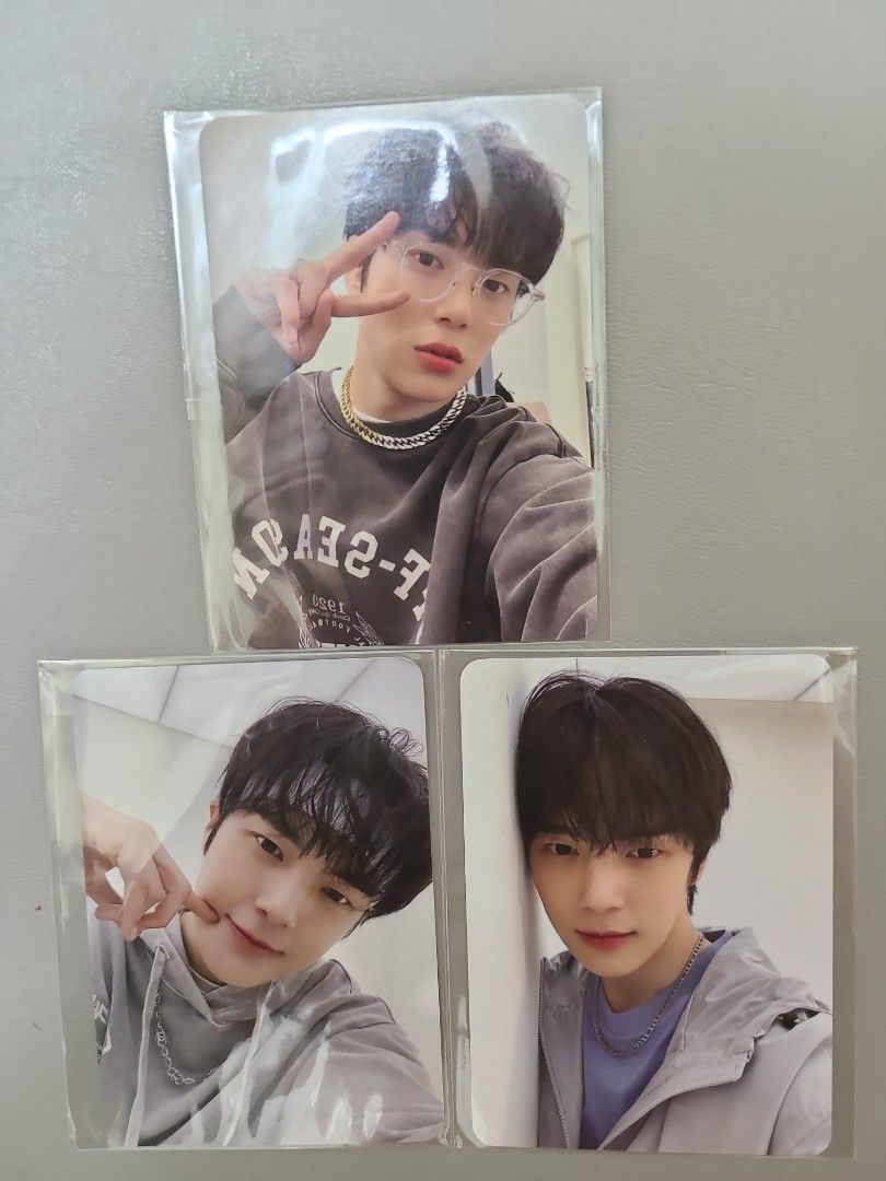 MONSTAX MINHYUK NFL SELFIE PHOTOCARD SET-