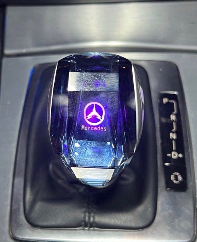 Multi colour crystal illuminated Gear Knob for Mercedes W204 W212, Car