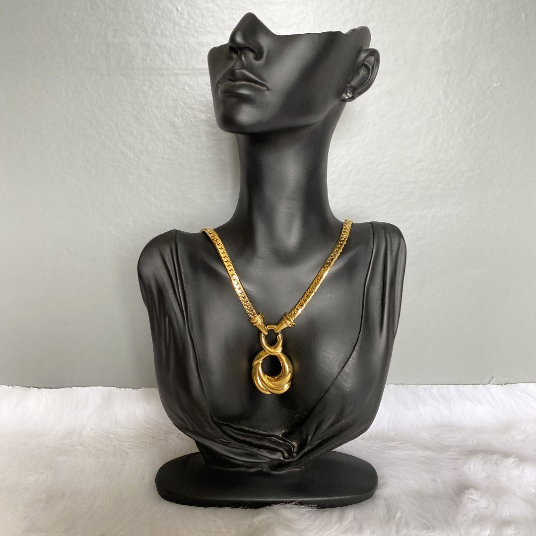 Napier gold discount tone necklace