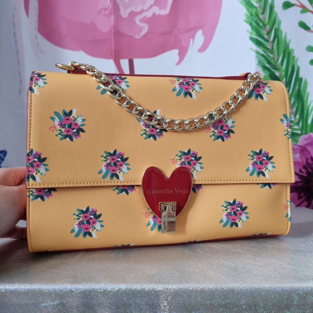 Samantha vega heart bag deals