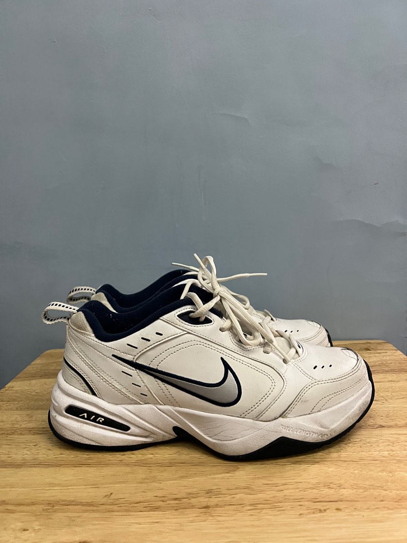 custom air monarchs