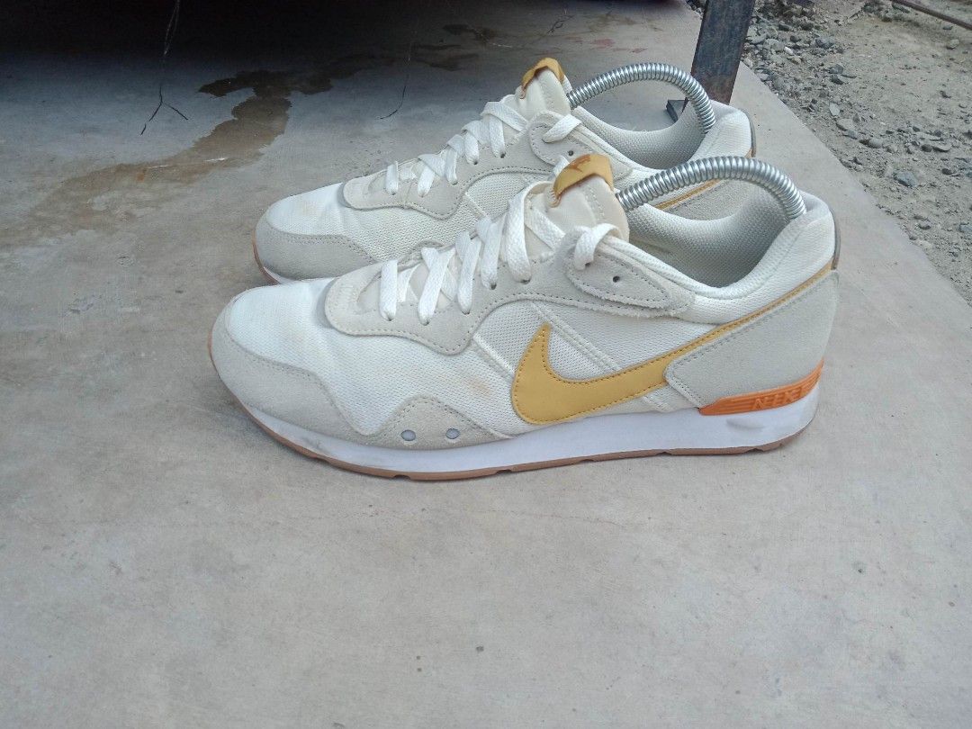 venture runner men's trainers