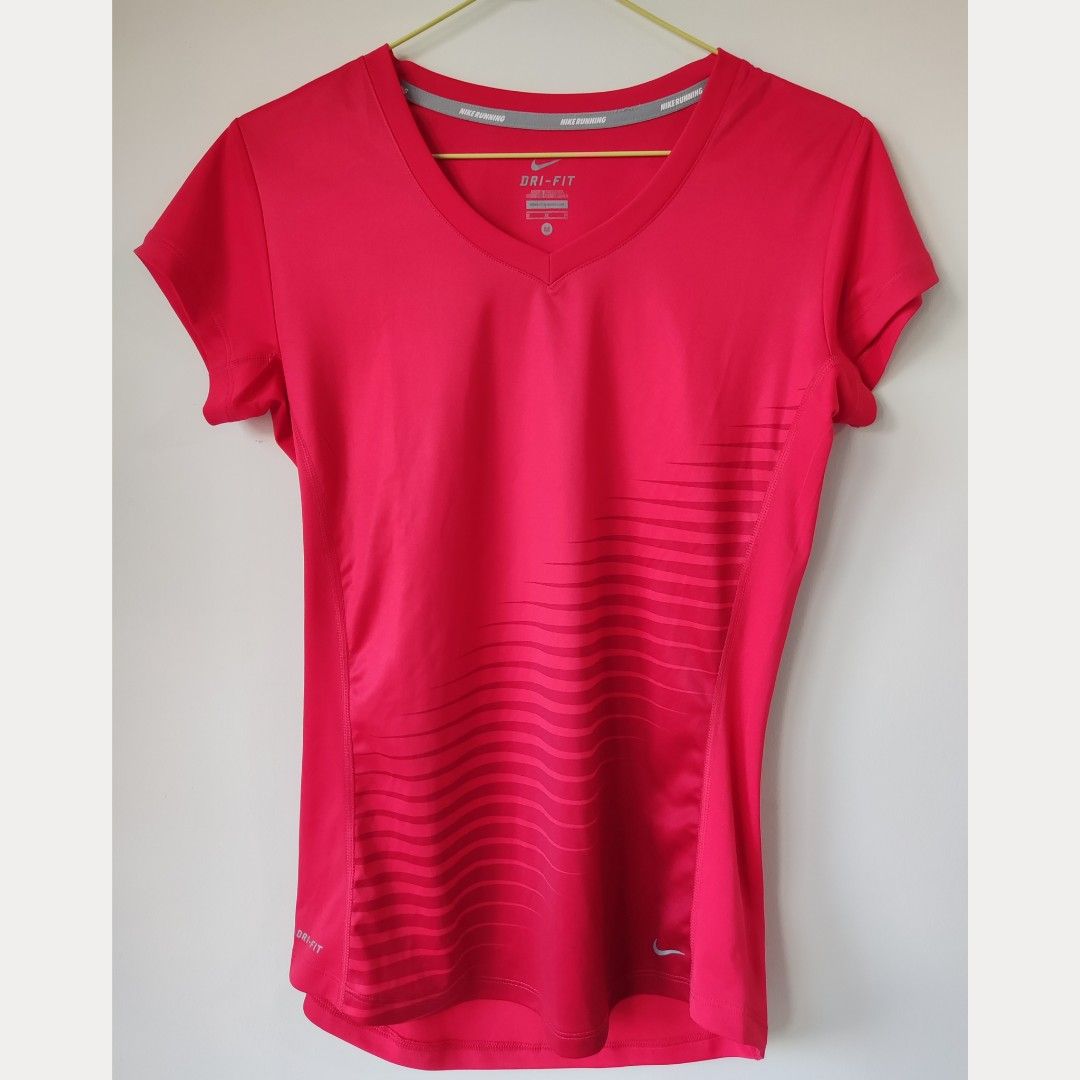 Nike Women s Dri Fit Red Tee M Women s Fashion Activewear on
