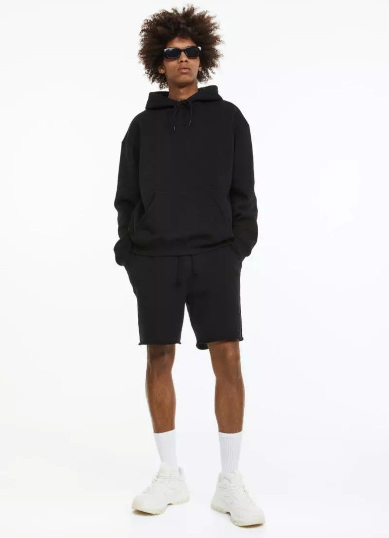 H and cheap m green shorts