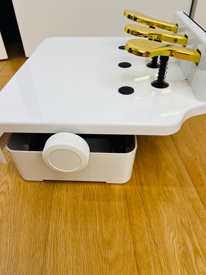 Piano pedal extender, Hobbies & Toys, Music & Media, Musical