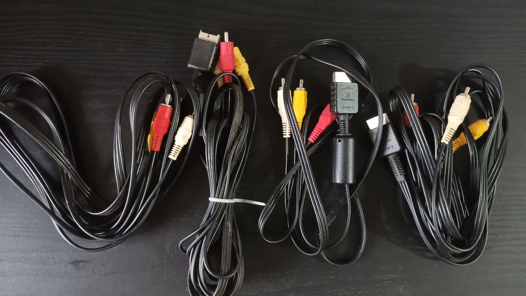 Playstation AV cable, Video Gaming, Video Games, PlayStation on Carousell