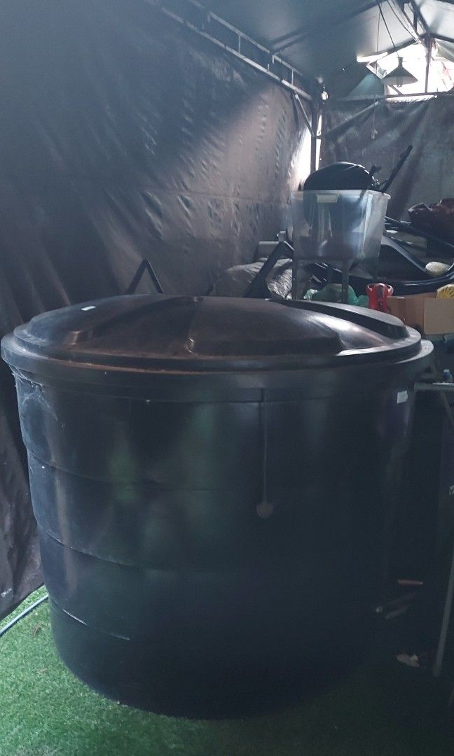 Polystor N300 Poly Water Tank, Furniture & Home Living, Gardening, Hose