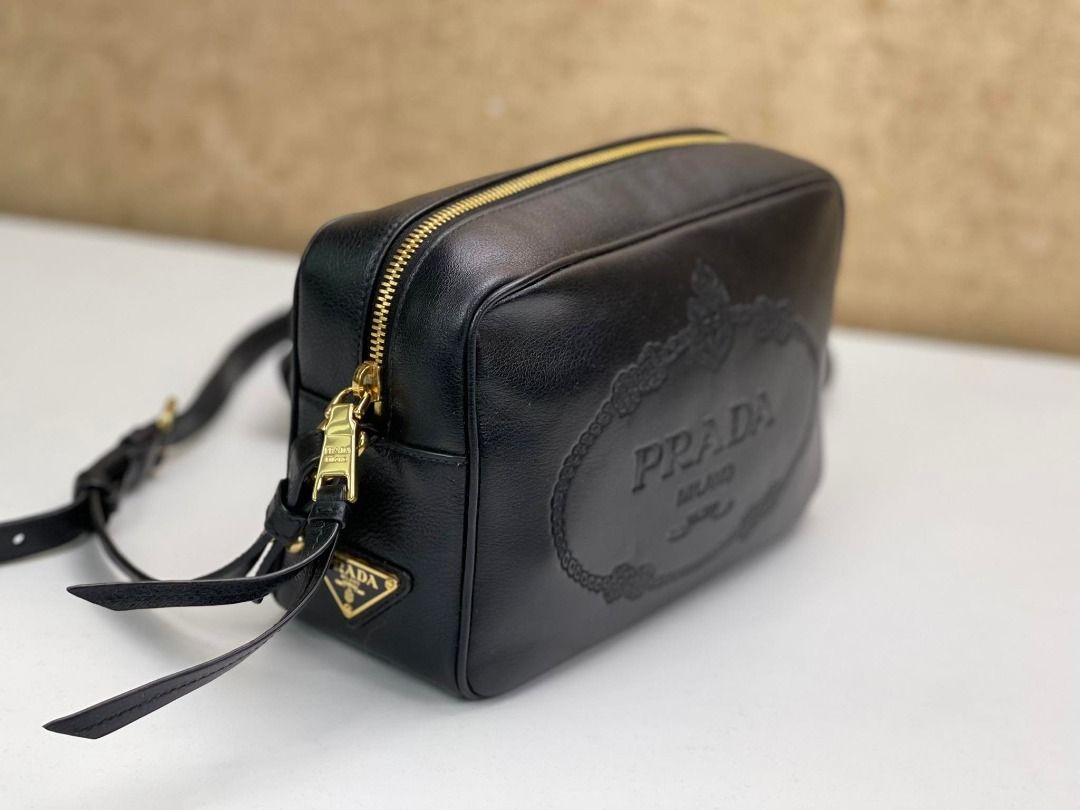 PRADA 1BH089 CROSSBODY CAMERA BAG