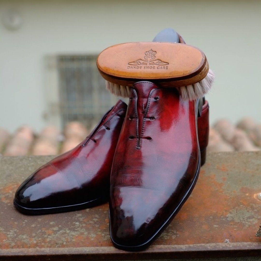 Red sale shoe shine