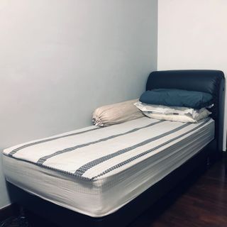 (Category: ) located in . Submitted by silverwater.c1f0cb (Listing ID 1226290243, Image 1). Description: .
