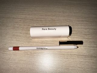 (Category: ) located in . Submitted by preloved_ruby (Listing ID 1226127694, Image 1). Description: .