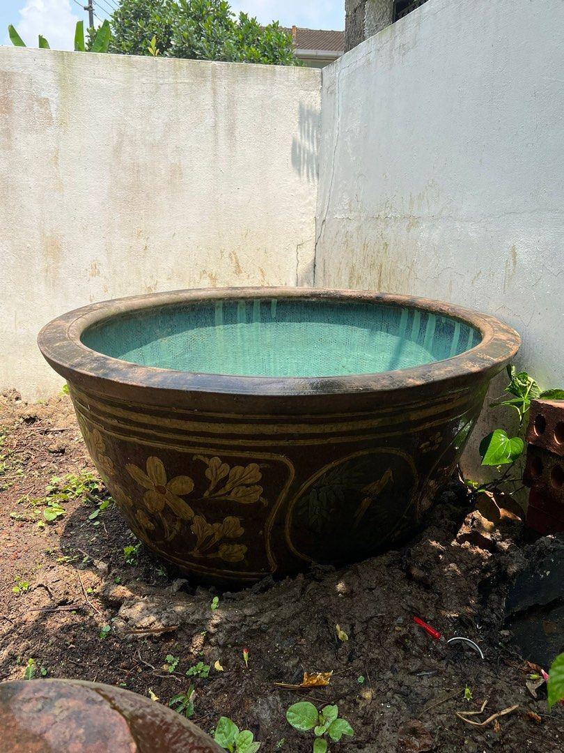 Rare Large Ceramic Pot, Furniture & Home Living, Gardening, Pots