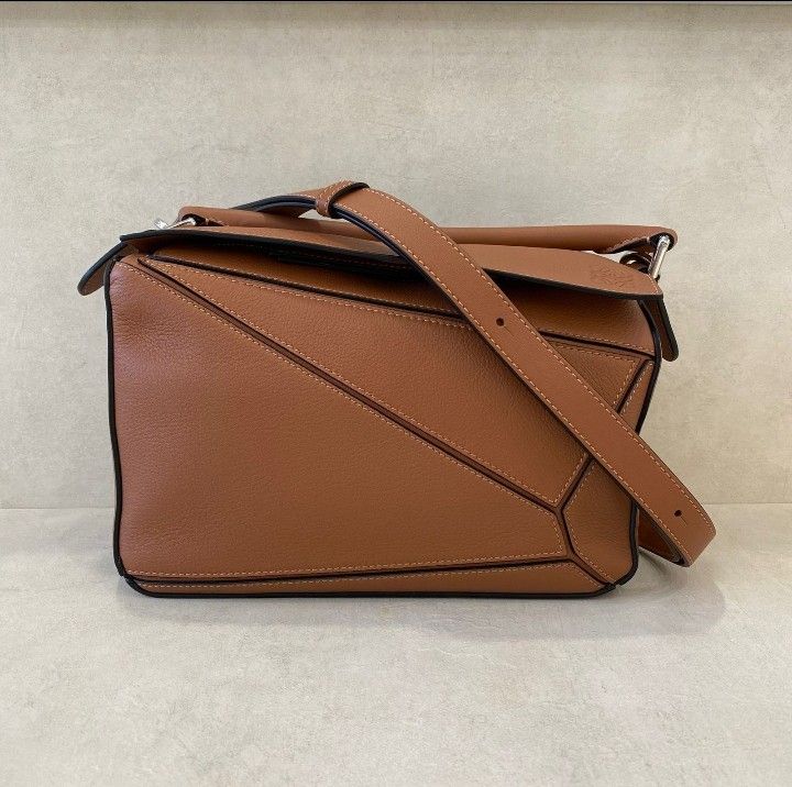 Loewe puzzle grained leather hotsell