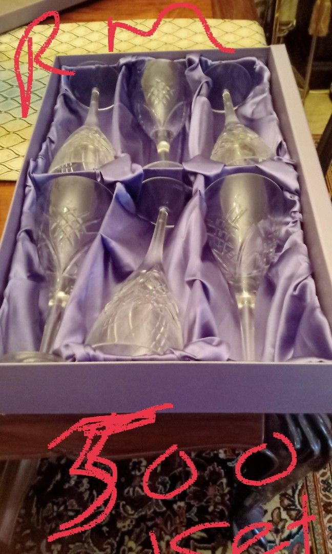 Royal doultan christmas pieces