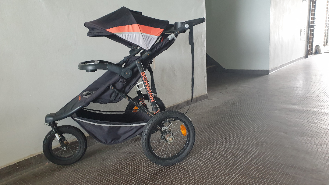 Schwinn Interval Jogging Stroller Babies Kids Going Out