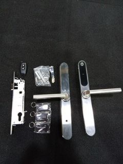 SD016 - TRIDENT MANTA PRO SILVER - DIGITAL LOCK FOR GRILL DOOR