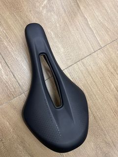 （分類：）位於 。 由 henryk0163 提交（商品編號 1226288121，圖片 1）。簡介： 。