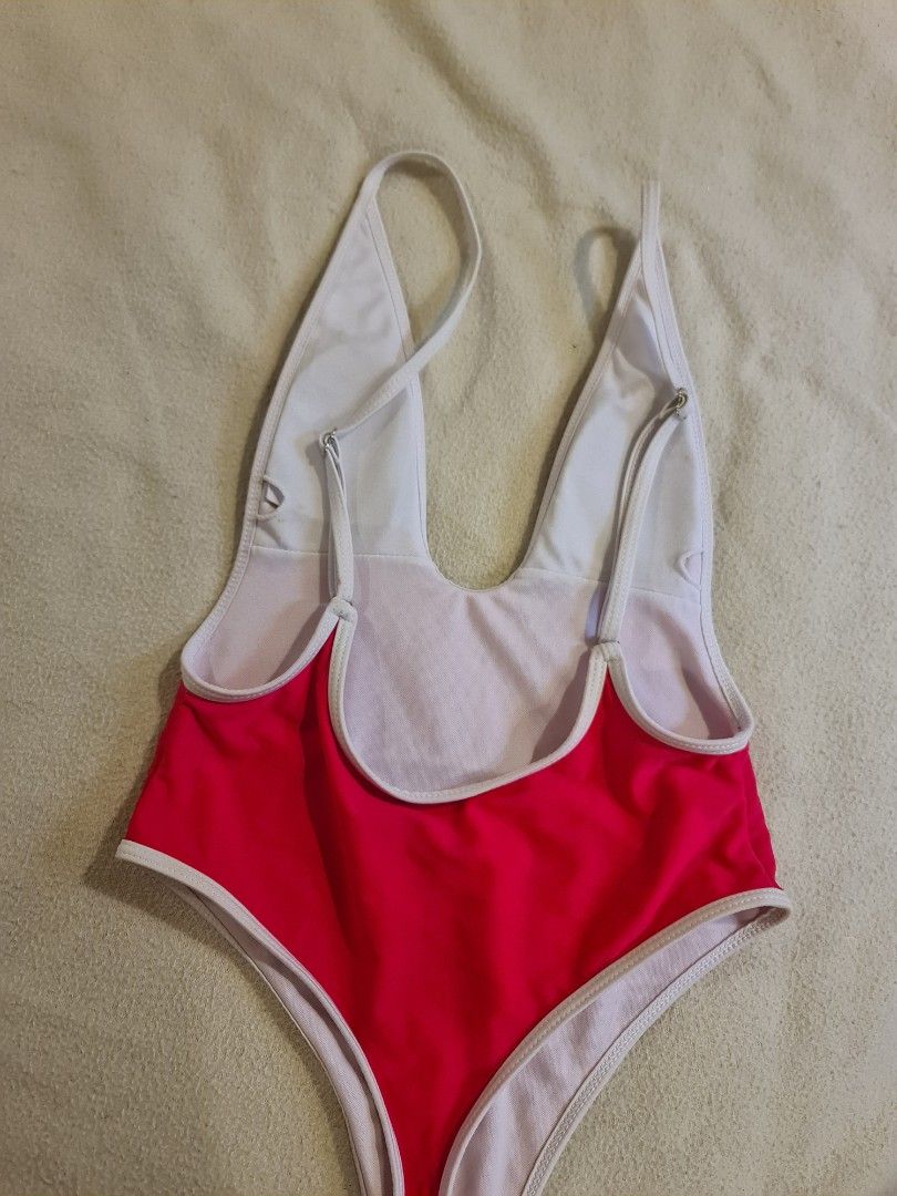 Sexy Baywatch One piece (Category: Bikinis & Swimsuits) located in Quezon City. Submitted by cheapbrandy (Listing ID 1226147522, Image 2). Description: used once in bali. padded, adjustable straps, super cheeky and high leg deep v neck and side boob design very nice color as well!.