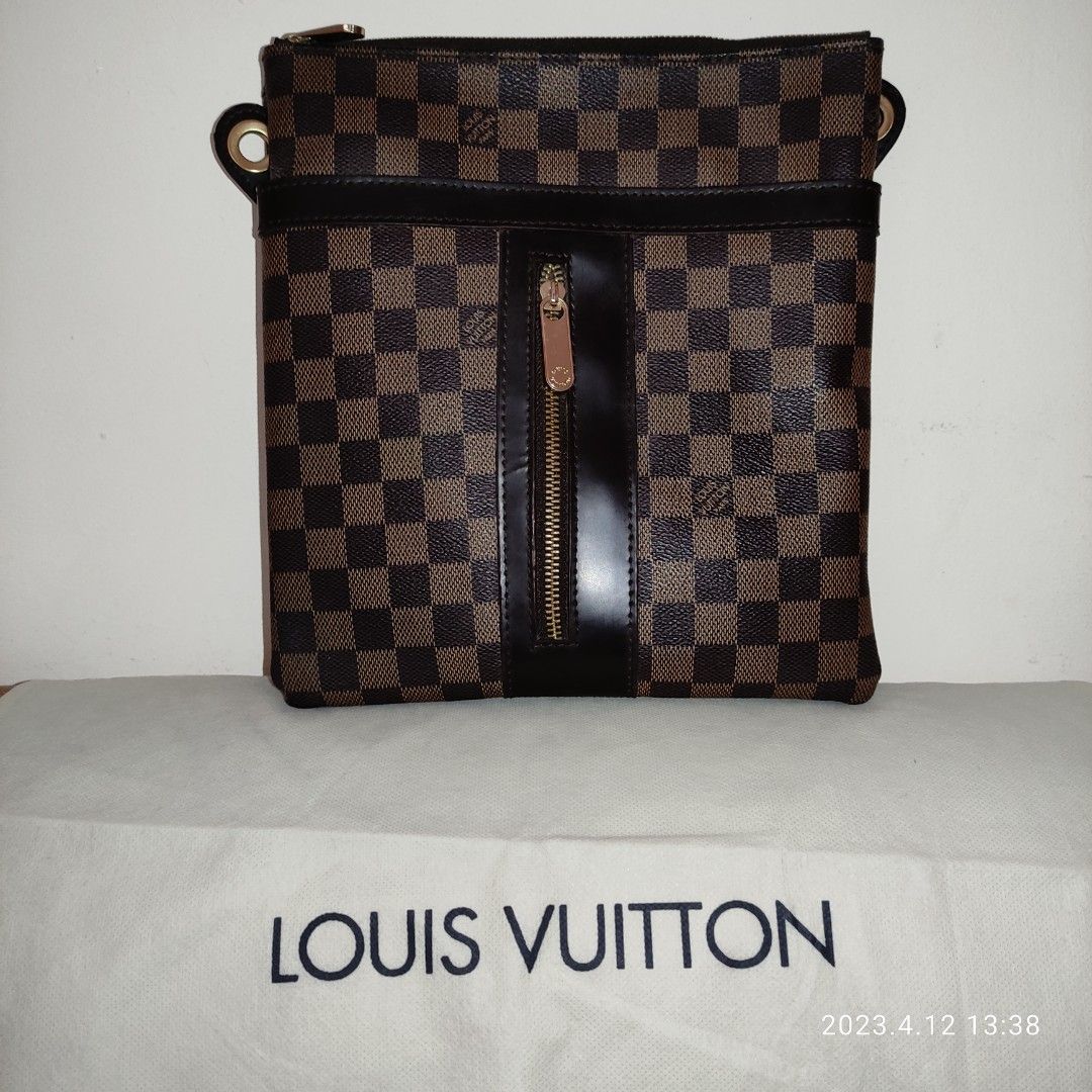 Louis Vuitton Monogram Galaxy Alpha Messenger, Fesyen Wanita, Tas & Dompet  di Carousell