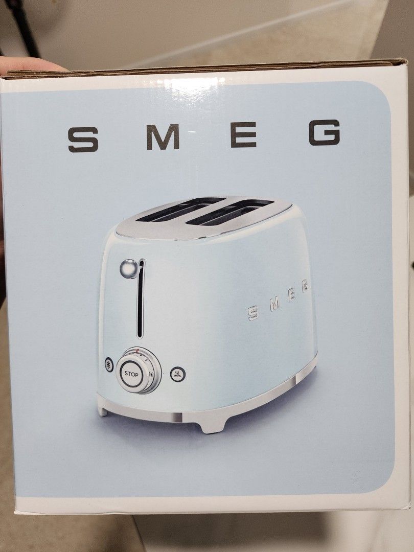 Smeg Toaster Black TSF01BLUK, TV & Home Appliances, Kitchen Appliances