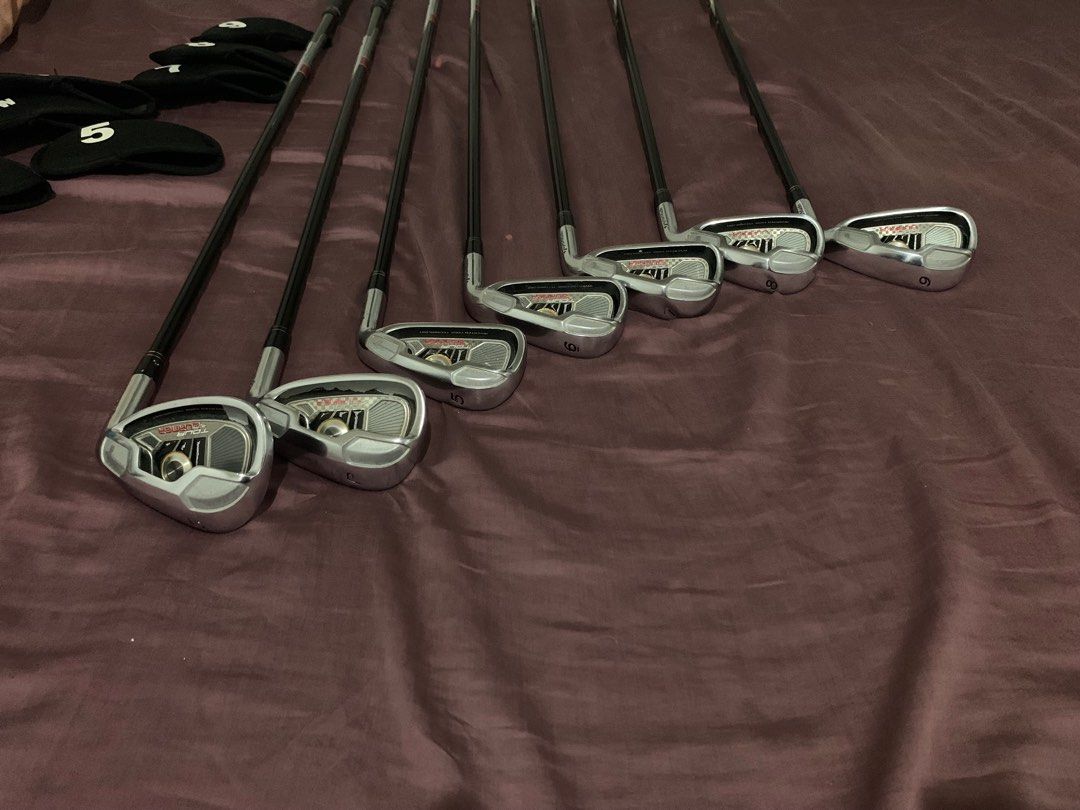 TAYLORMADE TOUR BURNER IRON SET on Carousell