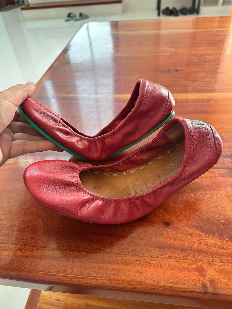 Tieks Cardinal Red