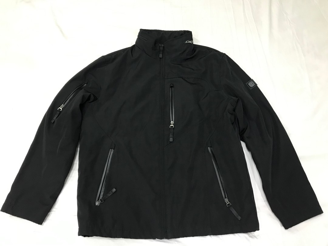 Tumi tech jacket/coat on Carousell