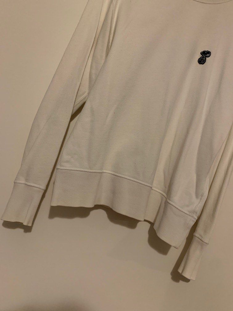 Kaws snoopy best sale crewneck