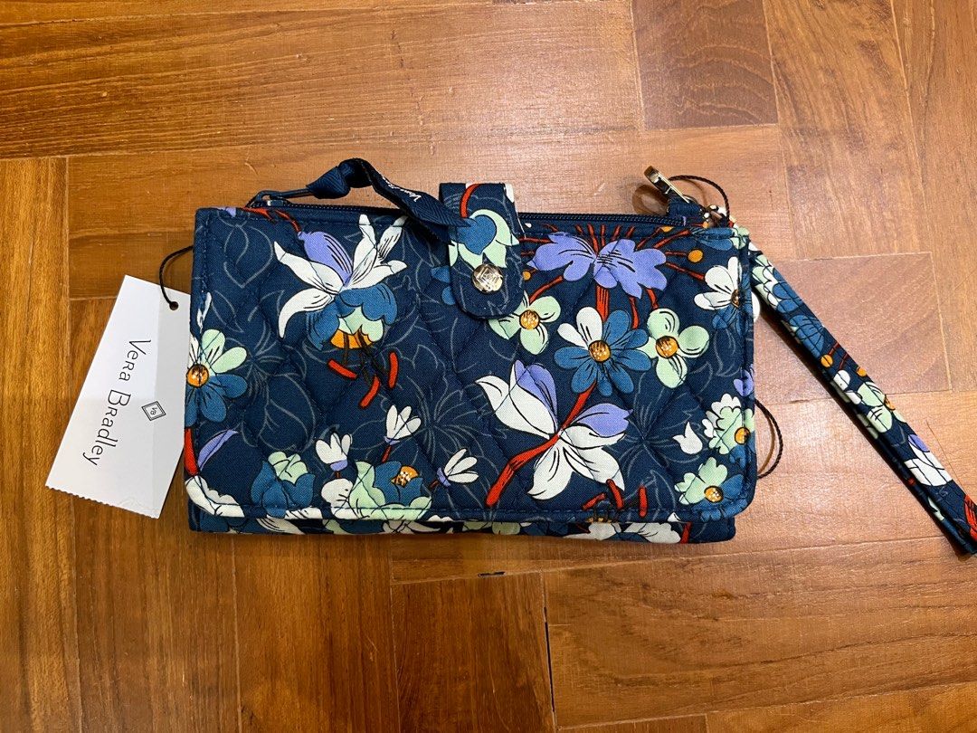 Vera bradley smartphone wristlet cheap