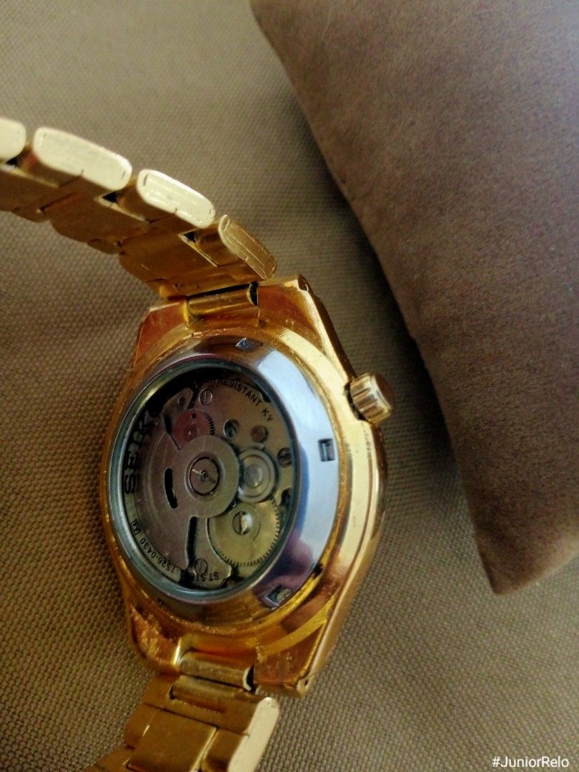 Vintage Watch | ORIGINAL/Authentic Seiko 5 Automatic | 7s26 (Category: Men's Watches) located in Bulacan. Submitted by juniorrelocollections (Listing ID 1220100273, Image 2). Description: 2000 Plus Sf ORIGINAL Brand: Seiko Model: Classic 5 Refrence #: 7S26-0430 Movement: Mechanical Automatic 21 Jewels Case Material: Steel See-Through Case Back Dial Color: Black Band Color: Gold Display: Analog Style: Casual Type: Wristwatch Dial Style: 12-Hour Di