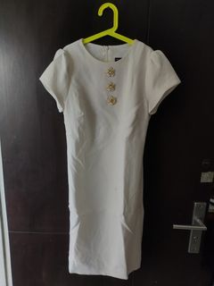 White Dress / Dress putih
