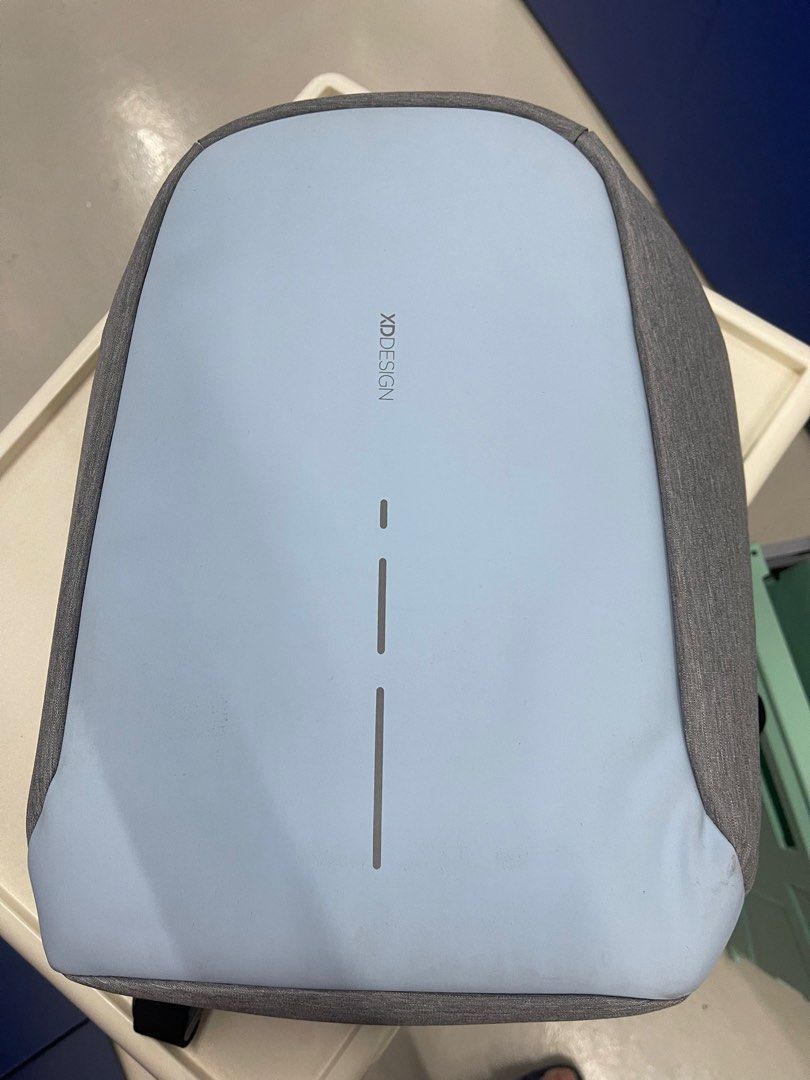 Xd Design Bobby Anti-Theft Compact Blue Backpack, Men's Fashion, Bags ...