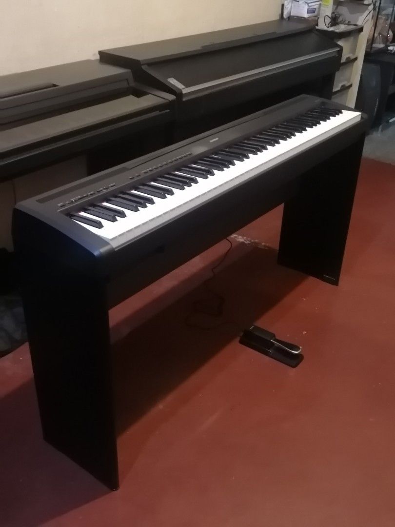 Yamaha P85 Digital Piano, Hobbies & Toys, Music & Media, Musical