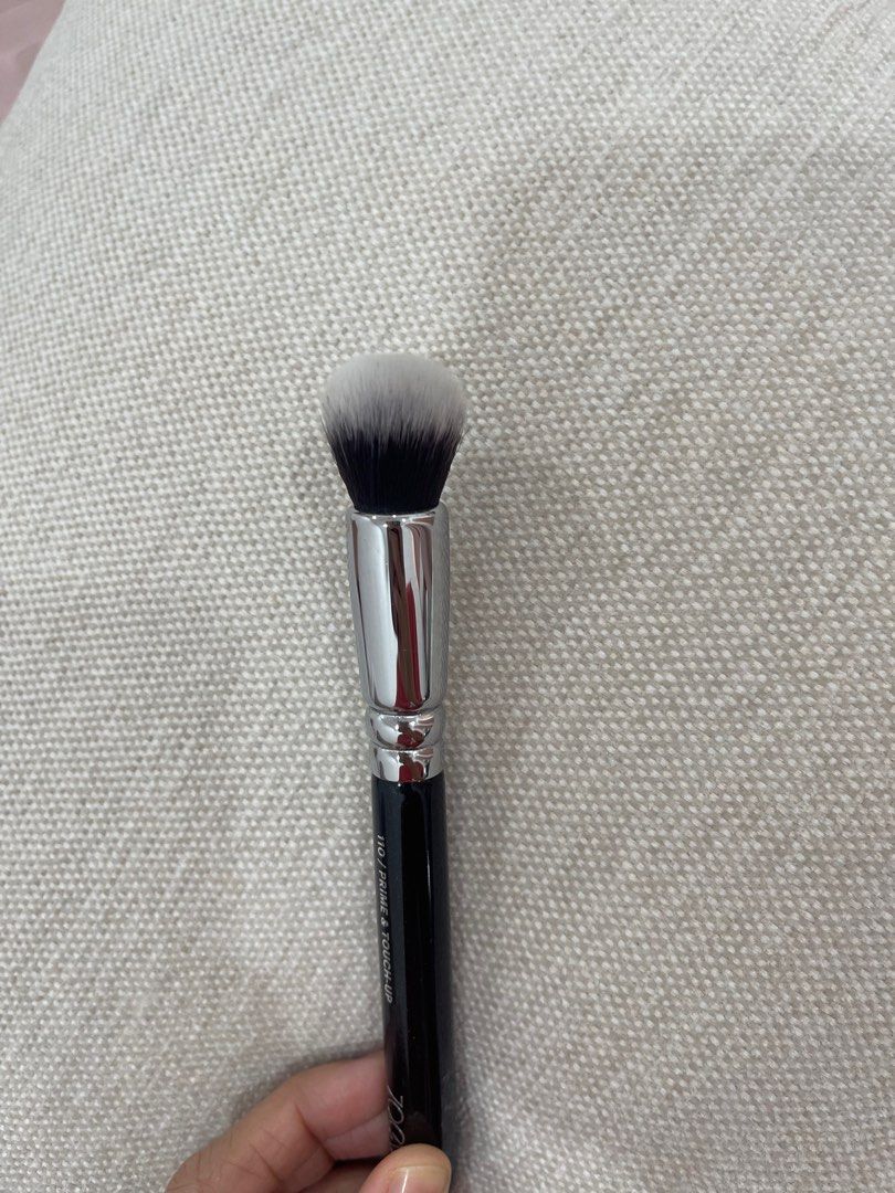 ZOEVA BRUSH 110, Beauty & Personal Care, Face, Makeup on Carousell