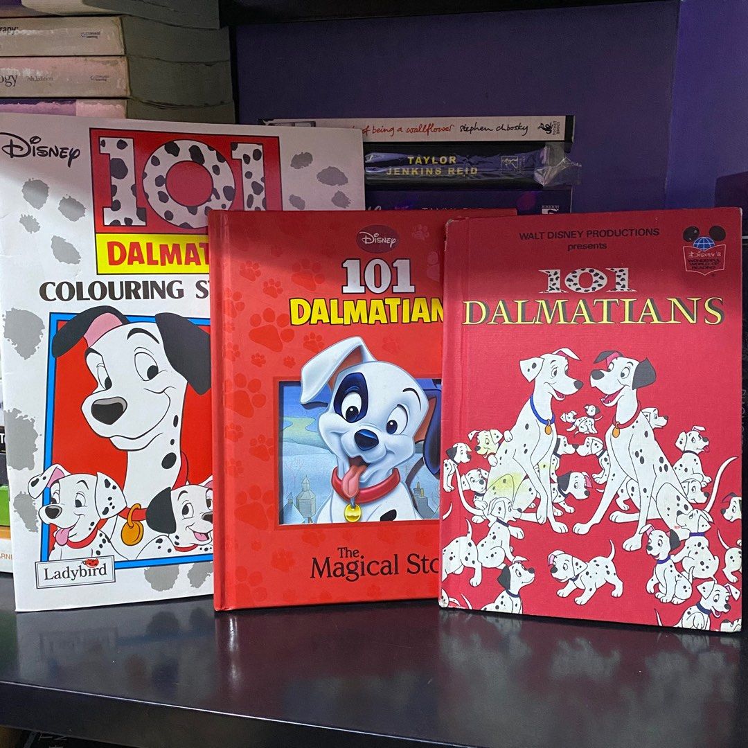 101 Dalmatians Set Hobbies Toys Books Magazines Children s Books book-vs-movie-101-dalmatians-florence-in-print
