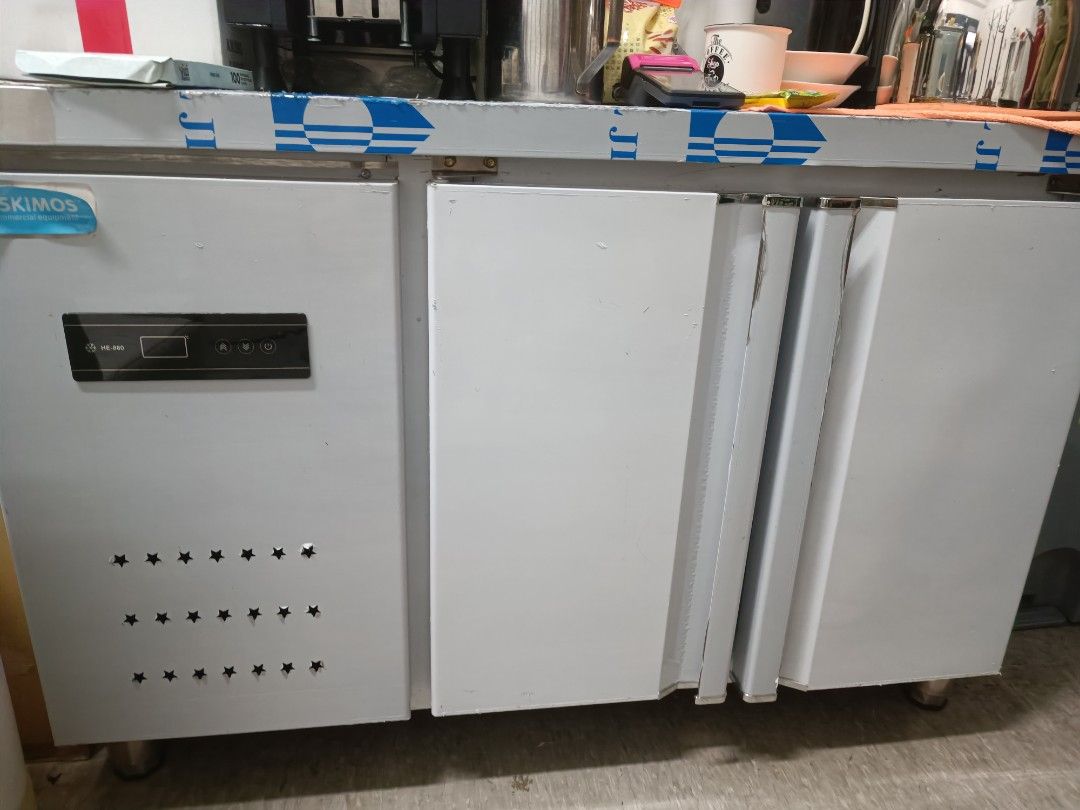 Tabletop chiller /1.2m counter chiller, TV & Home Appliances, Kitchen