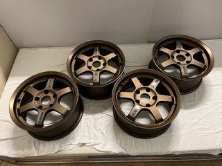 （分類：）位於 。 由 daniel15282 提交（商品編號 1226409838，圖片 1）。簡介： 。