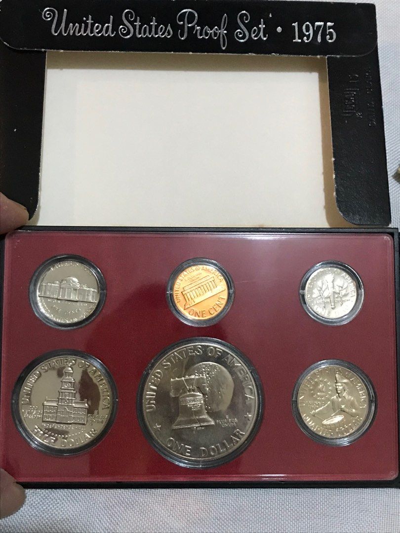 一套美國1975年纪念幣，售價350, 興趣及遊戲, 收藏品及紀念品, 古董收藏- Carousell