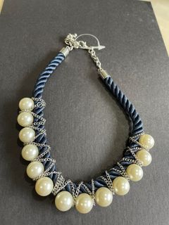 浮誇珍珠編織藍色項鍊