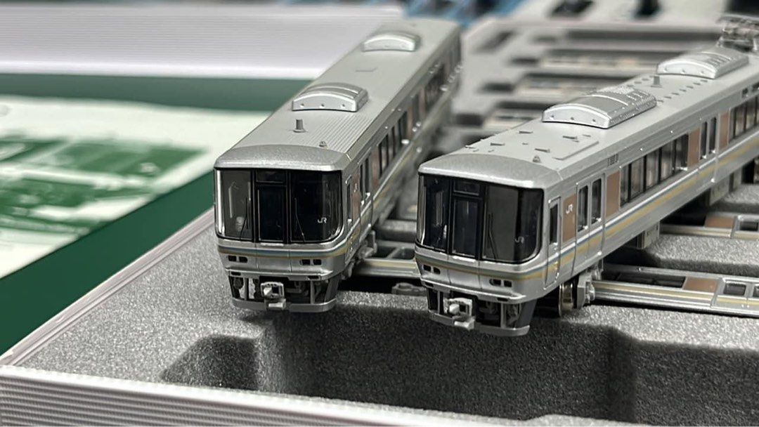中古][絕版][經典] Kato 10-388/389 223系1000番台·新快速, 興趣