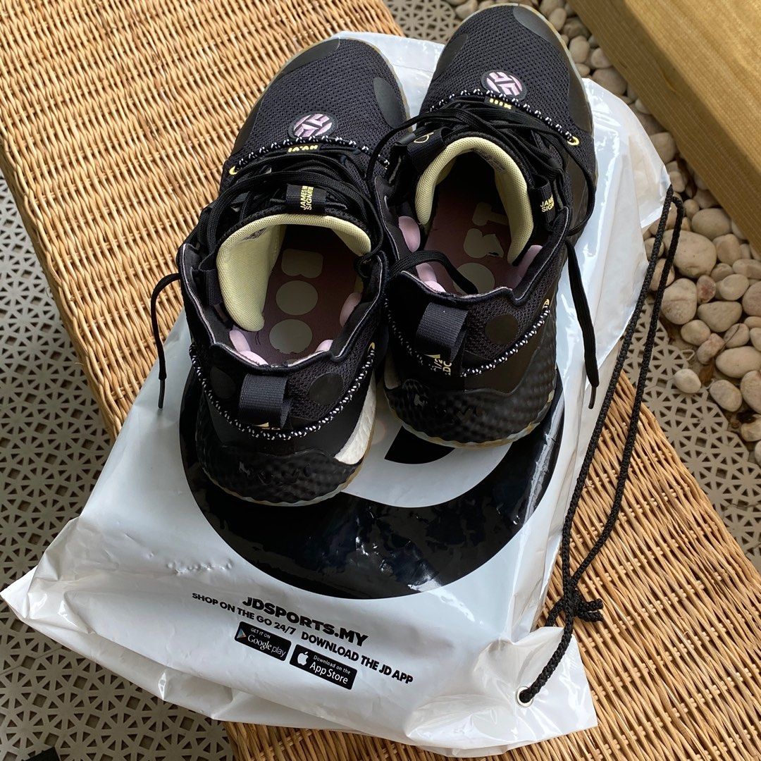 Black and discount gold hardens