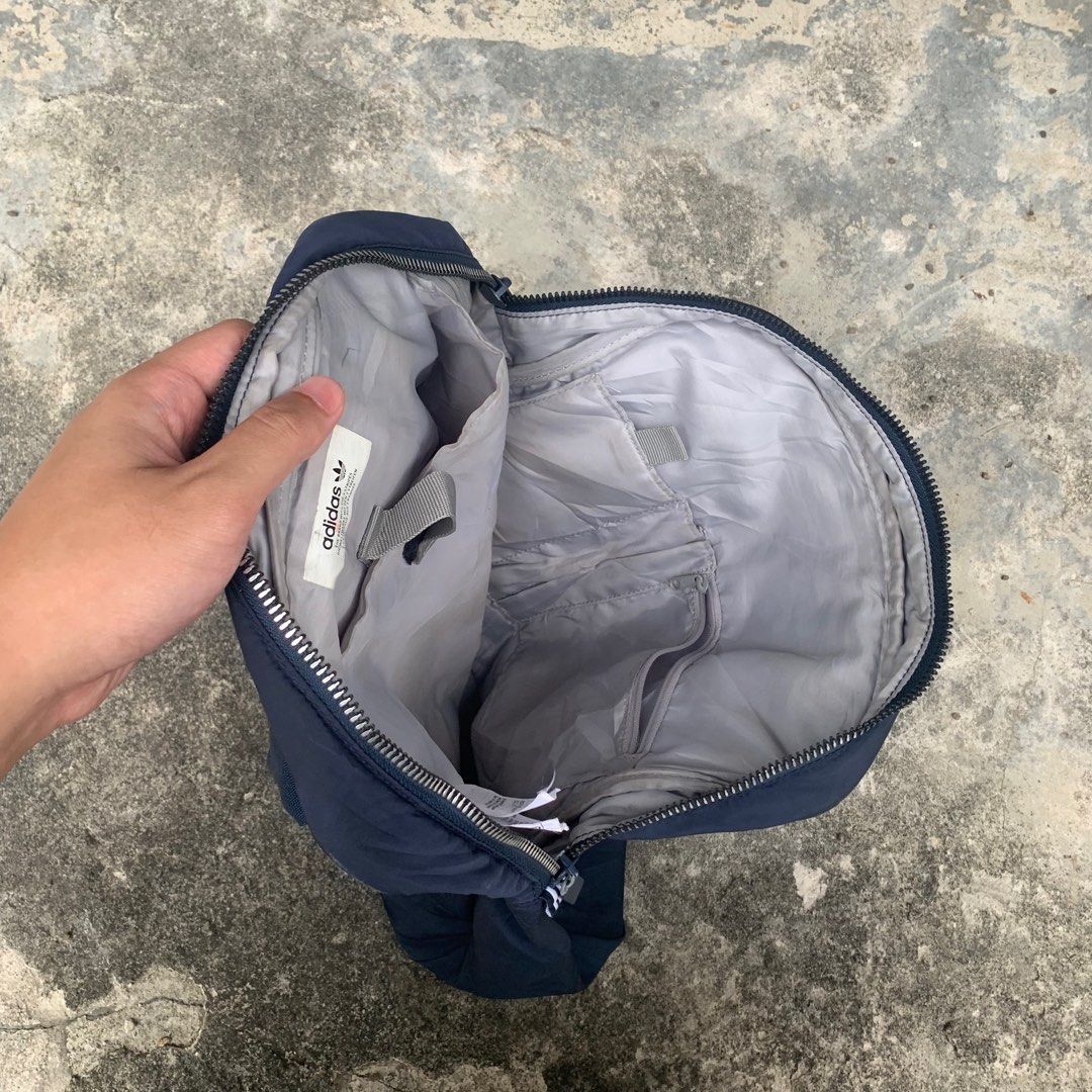 Adidas Modern Holdall Bag, Women's Fashion, Bags & Wallets, Tote Bags