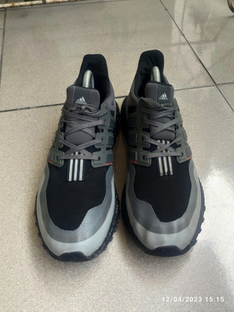 ultraboost all terrain white