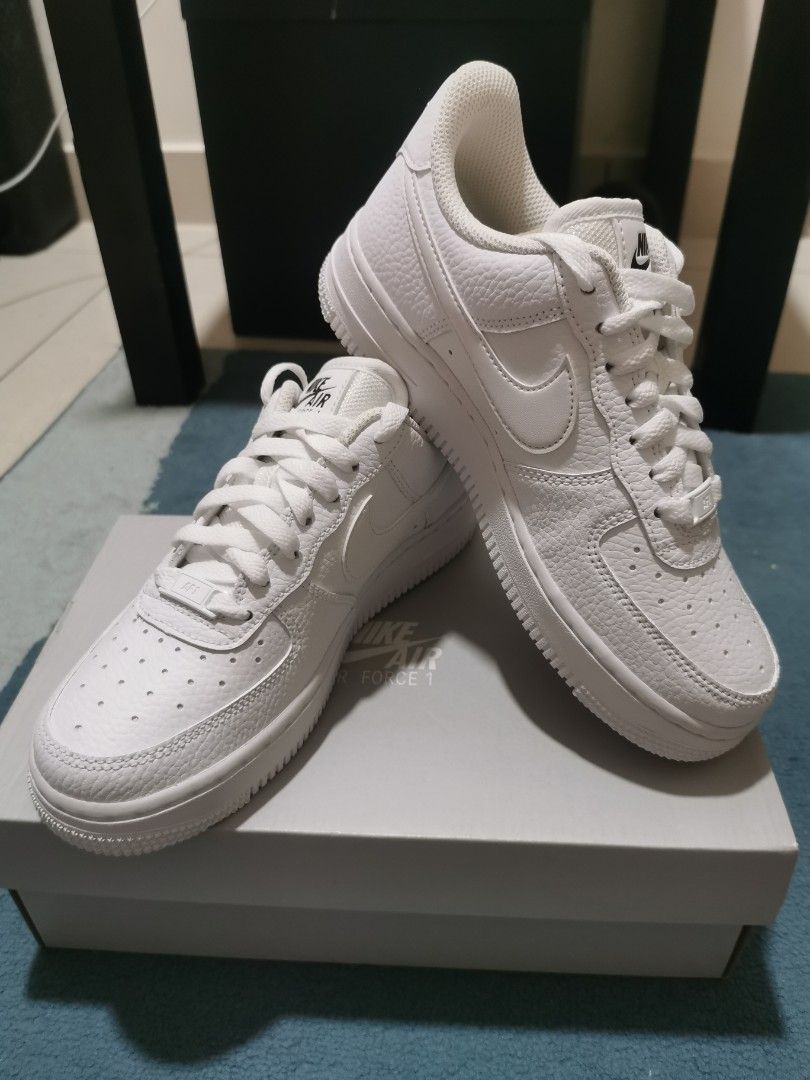 Air Force 1 07 ESS White Metallic Gold